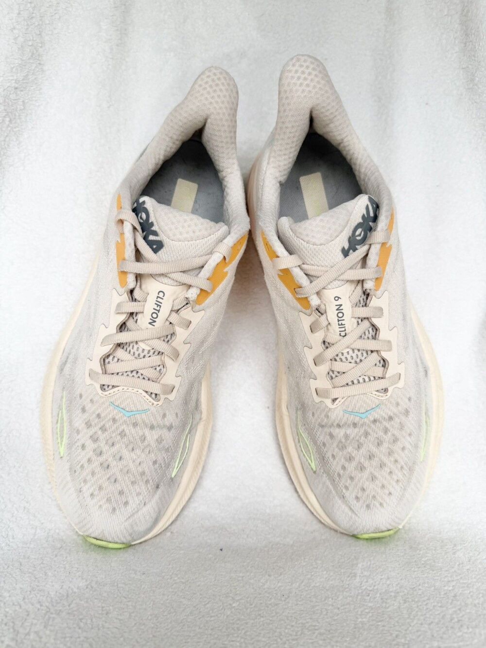 Hoka Clifton 9 Women’s 10D Running Shoes Beige Orange Multi Athletic Sneakers